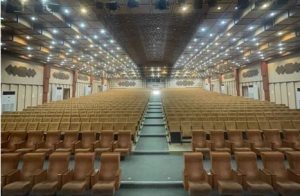اجاره سالن تئاتر در اصفهان